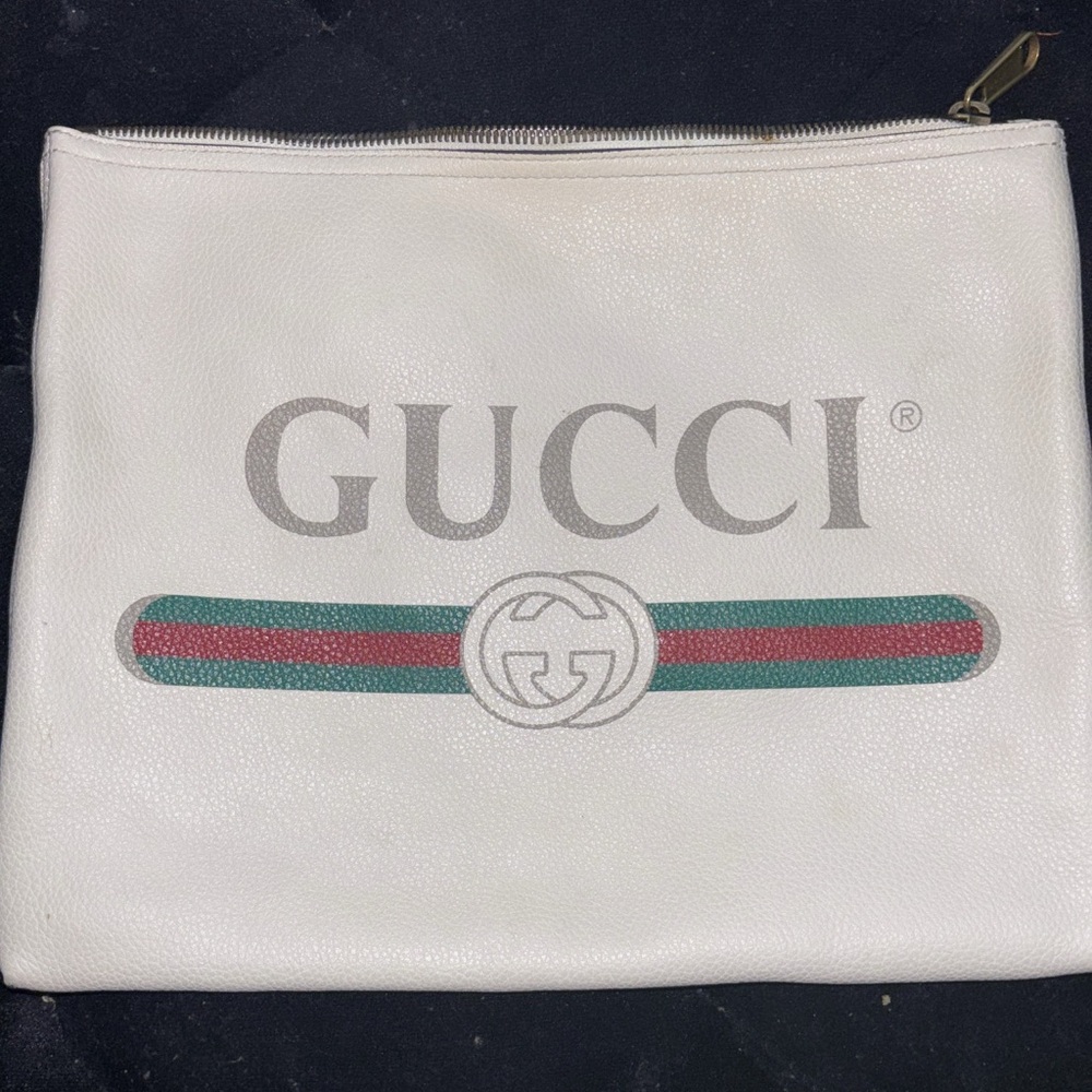 Gucci Cream Pouch with Gold Zipper